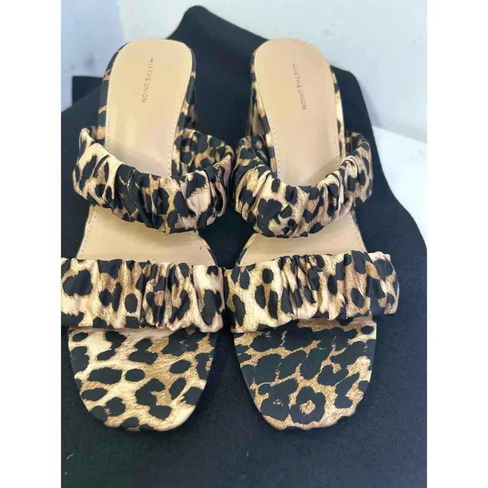 14TH & UNION Zandal Scrunch Printed Block Heel Sandal Leopard Size 9. NWOB